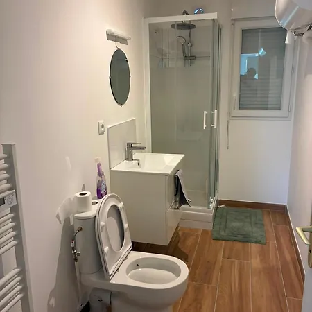 Novastay Apartment